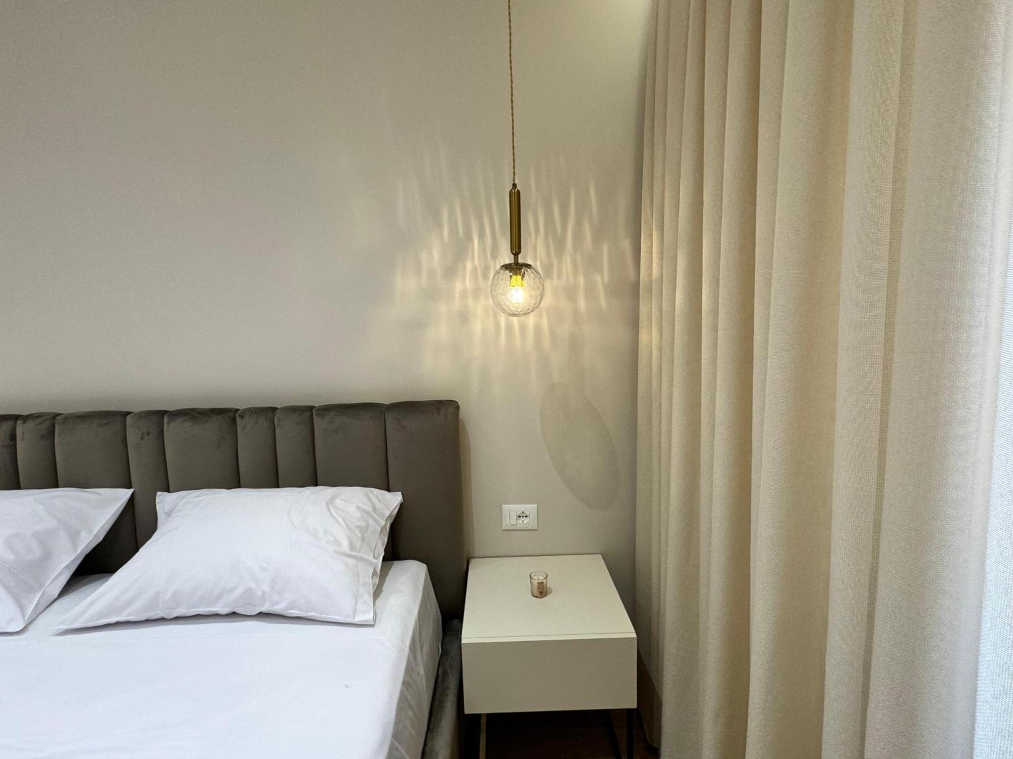 E&R Apartments At Myslym Shyri Tirana Eksteriør billede